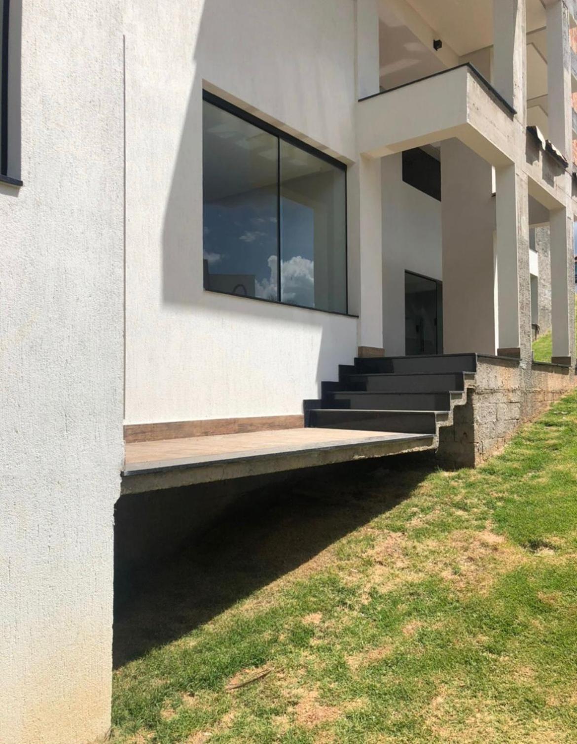 Escarpas Flats Aparthotel Capitólio Екстериор снимка